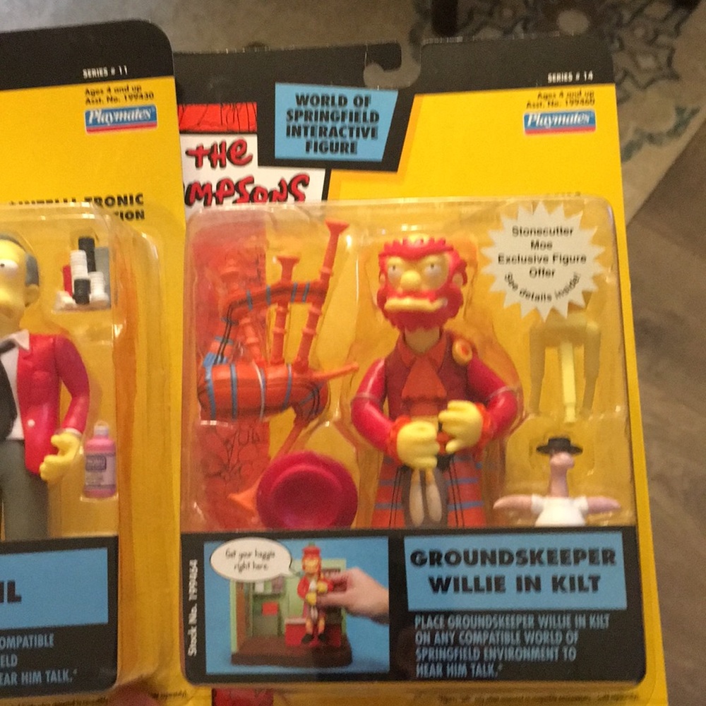 Simpsons figures - Picture 3 of 3
